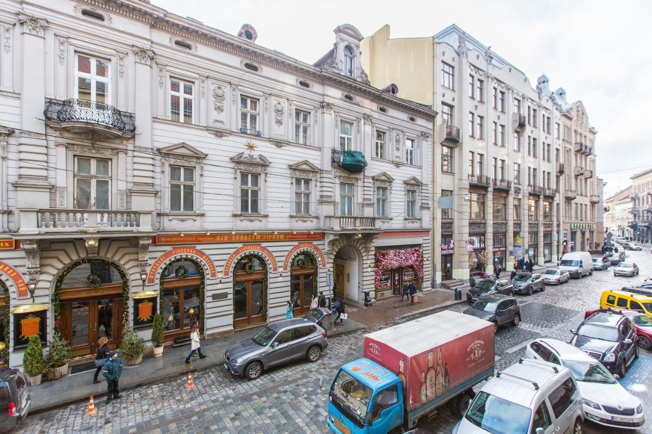 Біля Вокзалу Квартира Подобово По Вулиці Коротка 11 Сучасна Після Ремонту Lviv Exteriör bild